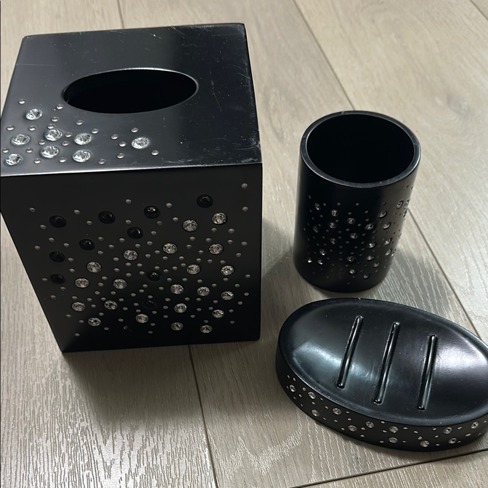 Black Bathroom Accessory Set with Rhinestones
